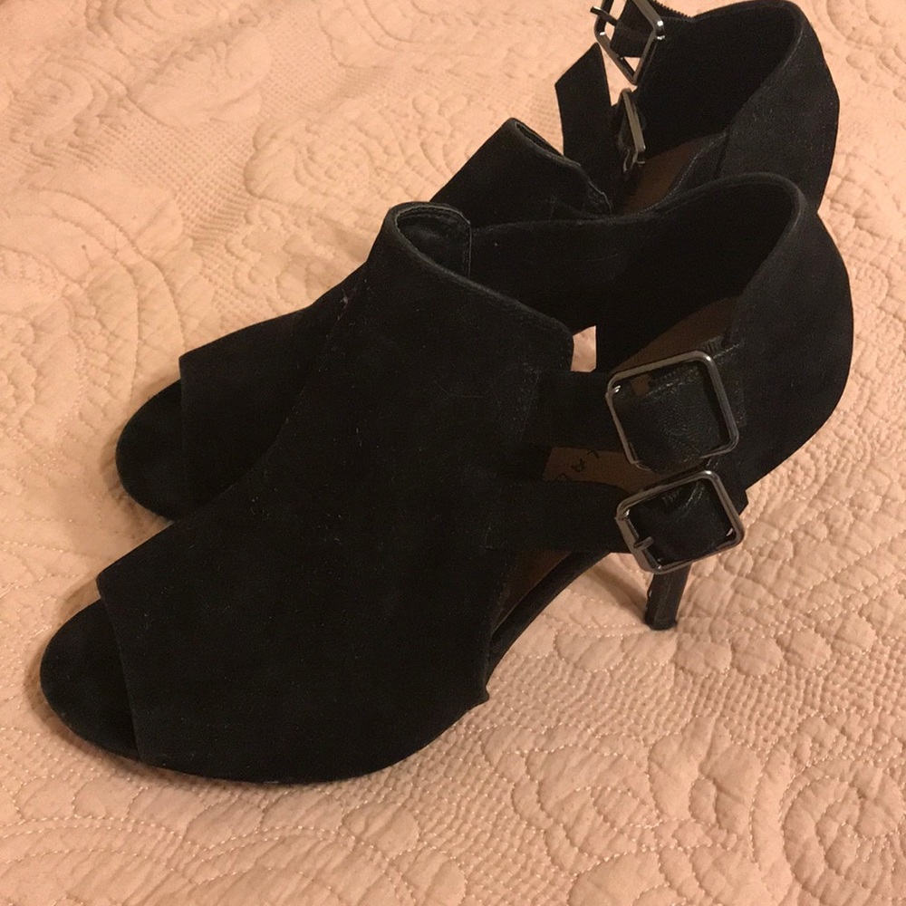 Chinese Laundry Black Suede Bootie